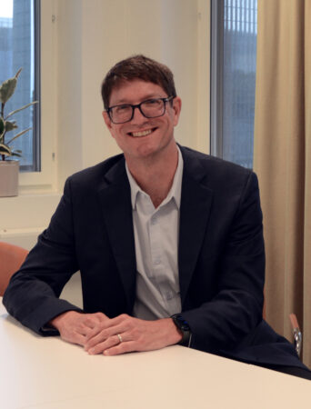 Lewis Miller CEO